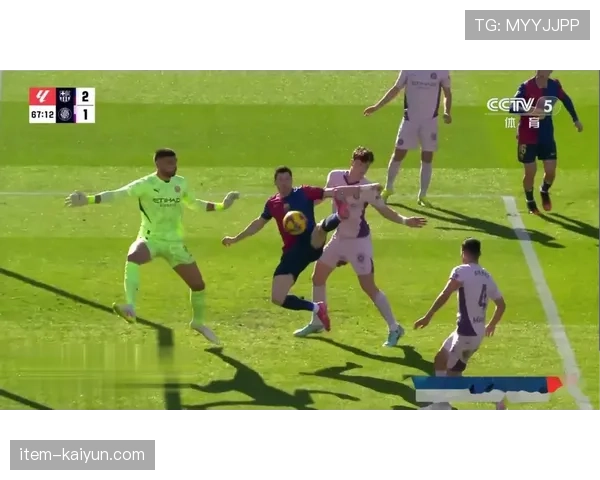 全场结束：巴萨3-0赫塔菲，联赛亚军在望，莱万梅开二度